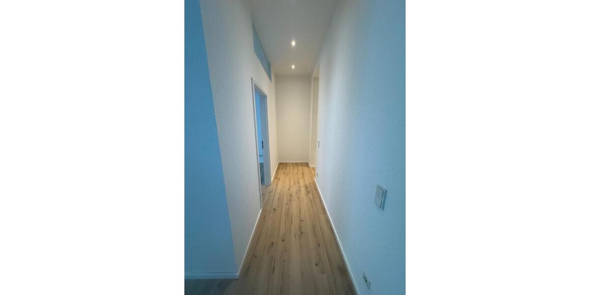 Erstbezug, Neu-renovierte 3-Zimmerwohnung, Altbau im Stadtzentrum 3 zimmer