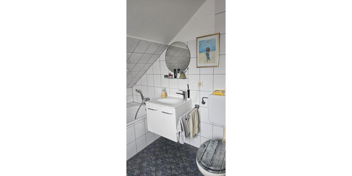 Dachgeschoßwohnung Kempen - 2 Zimmer, 76 m&sup2;, 590&euro; | Angebot:26424611