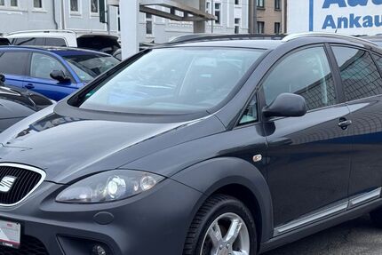 Seat Altea 195.739 km 5.900 &euro; Oberhausen 46045
