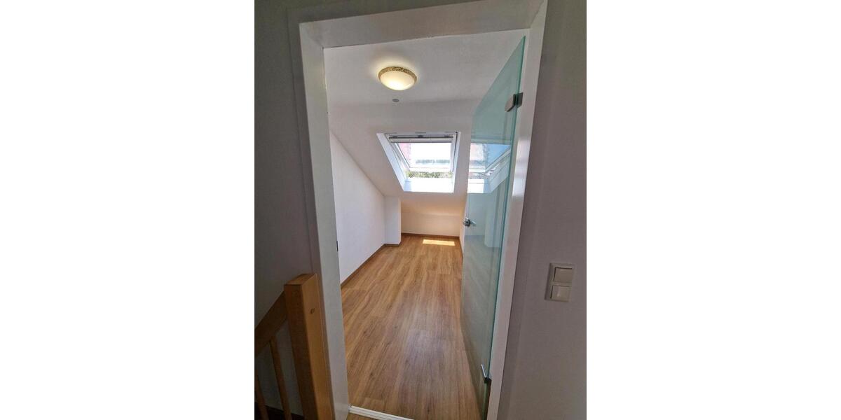 4-Zimmer Maisonette-Wohnung OHNE MAKLERCOURTAGE 4 zimmer