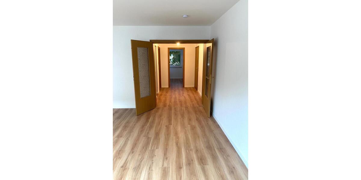 Helle 2 Zimmer Wohnung in Neudorf - Süd 2 zimmer