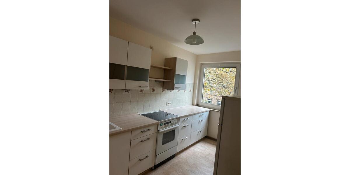 Helle bezugsfreie Eigentumswohnung im Wasserviertel mit Balkon 2 zimmer