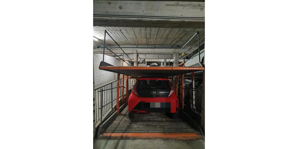 Garagen / Stellplätze Düsseldorf Flingern Süd - 100&euro; | Angebot:26199274