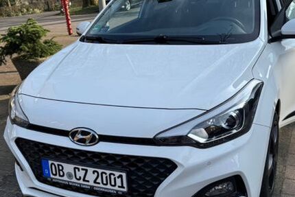 Hyundai i20 55.000 km 12.990 &euro; Oberhausen 46119