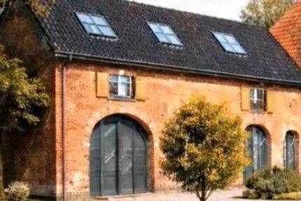 Wohnung Duisburg Rheinhausen - 8 Zimmer, 200 m&sup2;, 175.000&euro; | Angebot:26934492