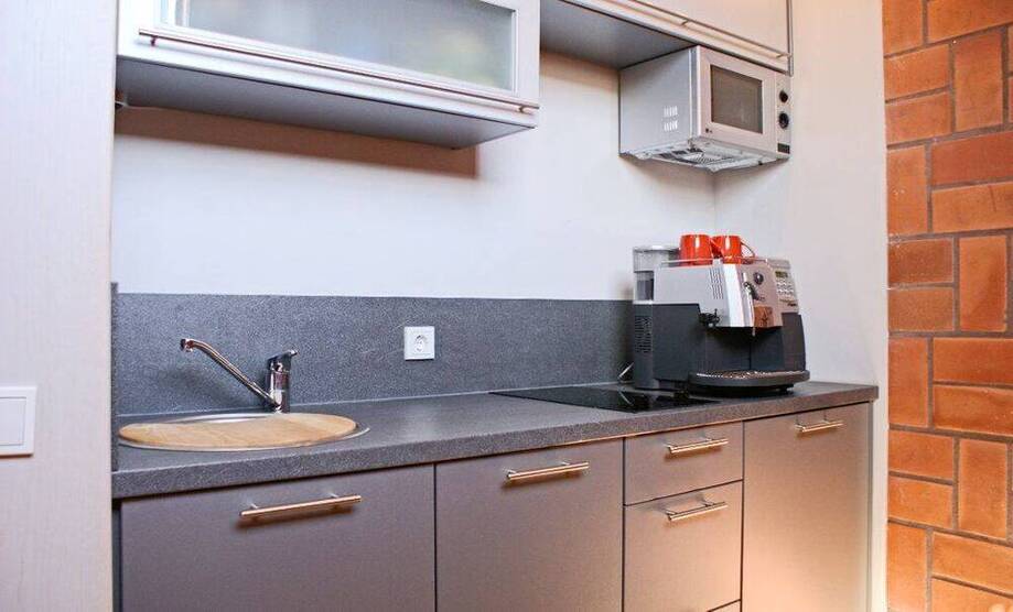 Sehr schöner und repräsentativer Loft-Büroraum in umgebautem Gutshof - All-in-Miete