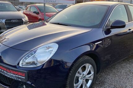 Alfa Romeo Giulietta 101.000 km 5.990 &euro; Düsseldorf 40231
