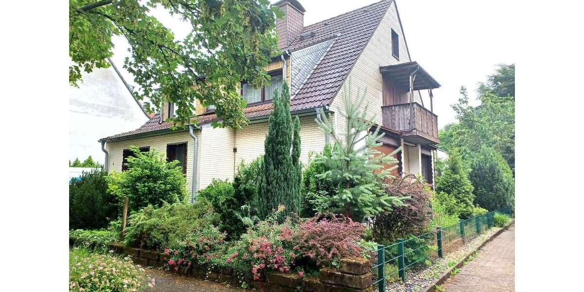 Einfamilienhaus Oberhausen Alt-Oberhausen - 8 Zimmer, 180 m&sup2;, 399.000&euro; | Angebot:26941952
