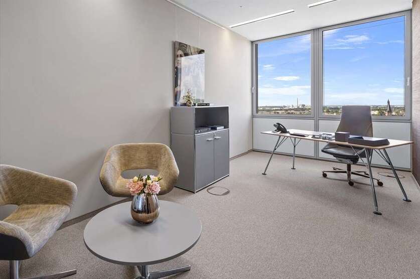 Büro in Düsseldorf 1.890 € 24 m² zimmer