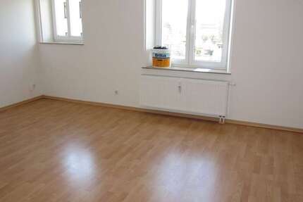 Wohnung zum Mieten in Chemnitz 285 € 49.07 m²