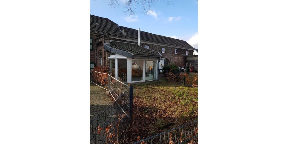 2 Zimmer KDB. Wohnung 94,5 m² mit Wintergarten 2 zimmer