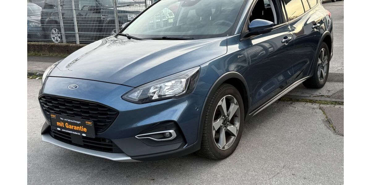 Ford Focus 104.000 km 14.250 &euro; Hilden 40721