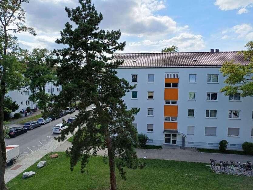 Wohnung zum Mieten in München 1.203,93 € 84.25 m²