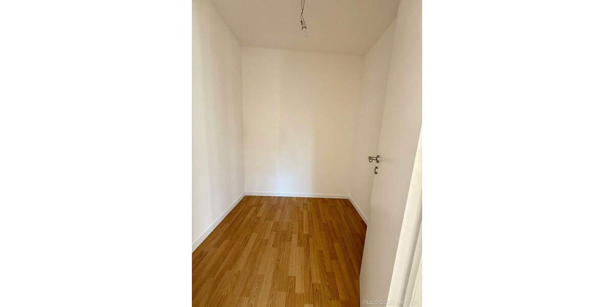 Doppelhaushälfte Düsseldorf Kaiserswerth - 8 Zimmer, 213 m&sup2;, 1.570.000&euro; | Angebot:25728281