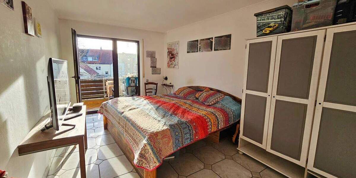 Mehrfamilienhaus, Wohnhaus Leverkusen / Lützenkirchen Quettingen - 8 Zimmer, 234 m&sup2;, 649.000&euro; | Angebot:24517355