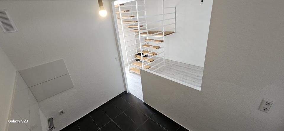 Maisonettenwohnung Krefeld Benrad - 4 Zimmer, 75 m&sup2;, 1.000&euro; | Angebot:25401598