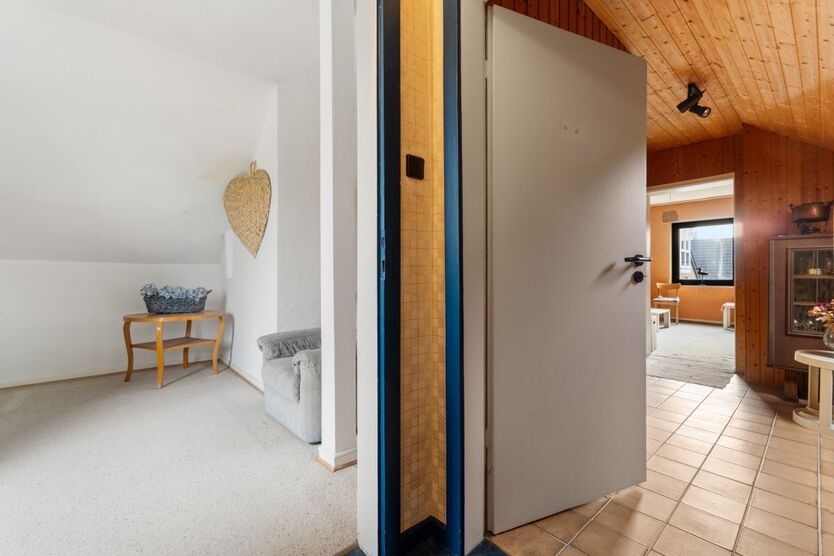 Mit 3D: Gepflegtes Zweifamilienhaus mit parkähnlichem Gartenparadies – Modernisieren, Einziehen & Wohlfühlen 8 zimmer