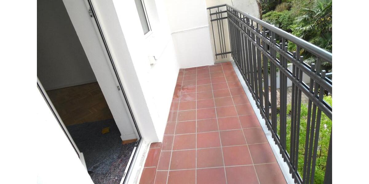 Etagenwohnung Düsseldorf Niederkassel - 3 Zimmer, 97 m&sup2;, 1.750&euro; | Angebot:26431147