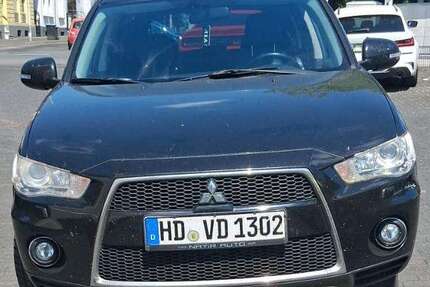 Mitsubishi Outlander 292.000 km 4.000 € Solingen 42655
