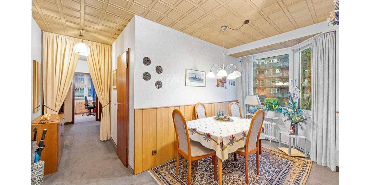 Etagenwohnung Düsseldorf Gerresheim - 4 Zimmer, 98 m&sup2;, 360.000&euro; | Angebot:25685672