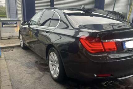 BMW 730 241.000 km 9.250 &euro; Mönchengladbach 41065