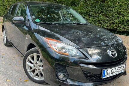 Mazda 3 177.000 km 5.800 &euro; Düsseldorf 40229