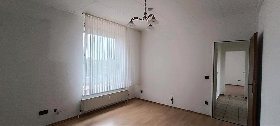 Etagenwohnung Kempen - 4 Zimmer, 93 m&sup2;, 220.000&euro; | Angebot:27287700