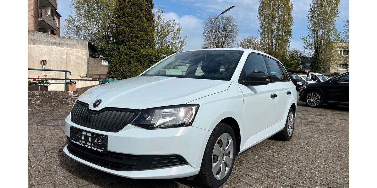 Skoda Fabia 195.196 km 2.989 &euro; Düsseldorf 40597