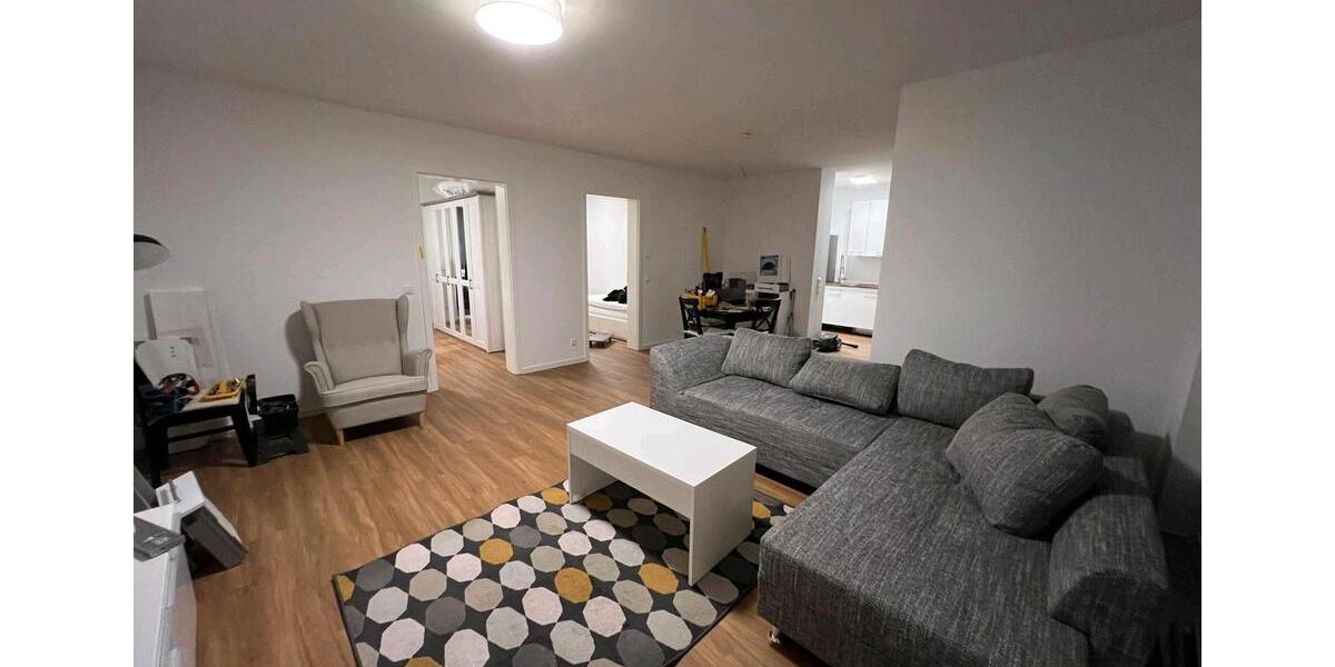 Etagenwohnung Düsseldorf Stadtbezirk 6 - 3 Zimmer, 78 m&sup2;, 1.600&euro; | Angebot:26400633