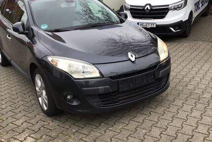 Renault Megane 163.000 km 2.849 &euro; Krefeld 47802