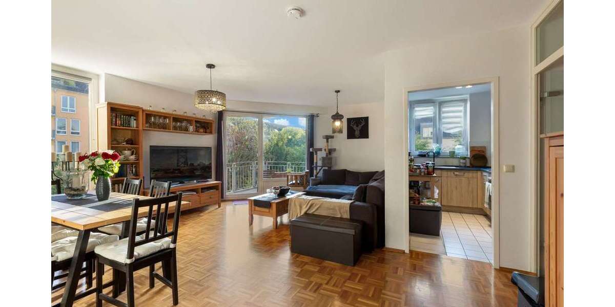 Wohnung zum Kaufen in Düsseldorf 318.500 € 91 m² 4 zimmer