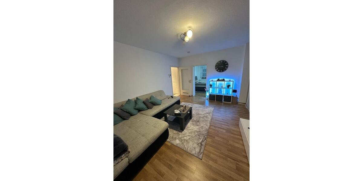 Hochparterre Solingen - 2 Zimmer, 58 m&sup2;, 136.000&euro; | Angebot:26447281