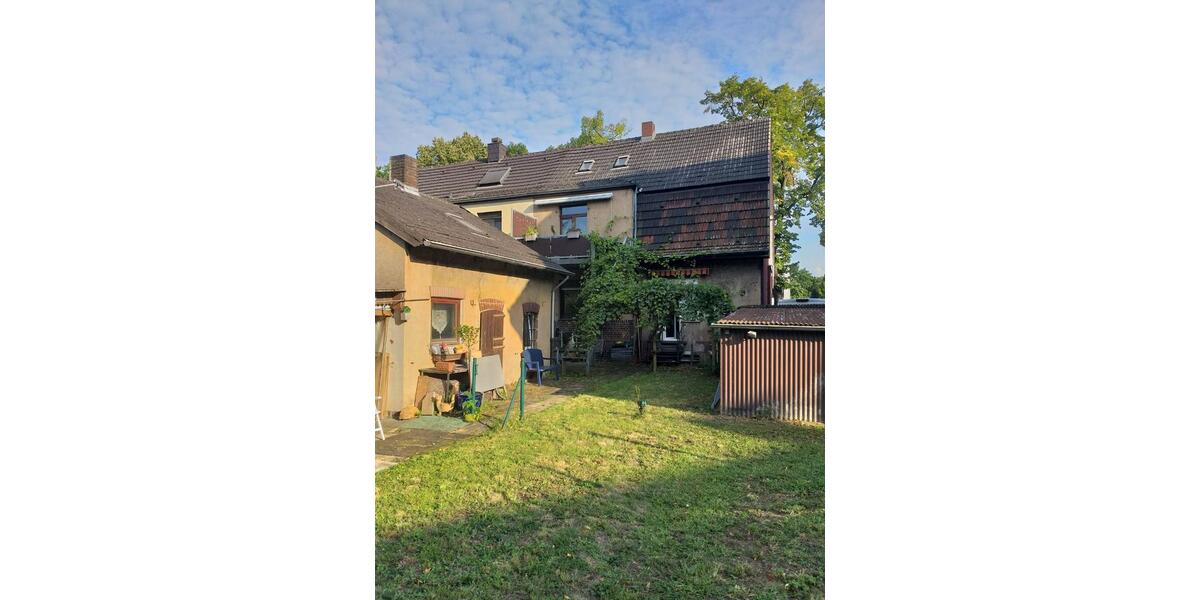 Freistehendes Doppelhaus 8 zimmer