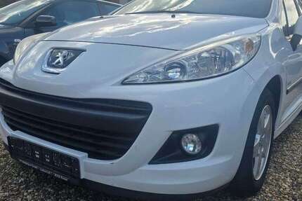 Peugeot 207 198.000 km 2.399 € oberhausen 46145