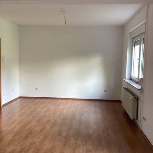 Wohnung mit einen Garten und Garage 3 zimmer