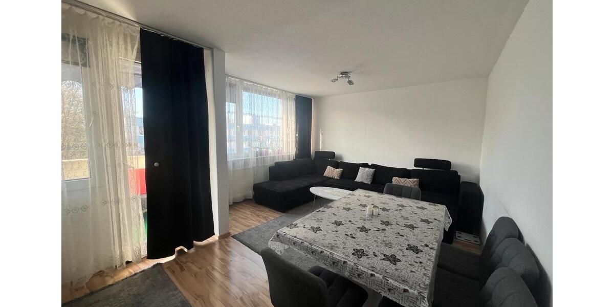 Etagenwohnung Dormagen Hackenbroich - 3 Zimmer, 73 m&sup2;, 1.300&euro; | Angebot:25299078