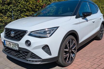 Seat Arona 61.991 km 15.600 &euro; Moers 47443