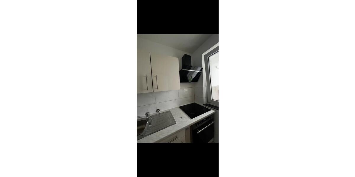 Etagenwohnung Mönchengladbach Süd - 1 Zimmer, 27 m&sup2;, 615&euro; | Angebot:25281284