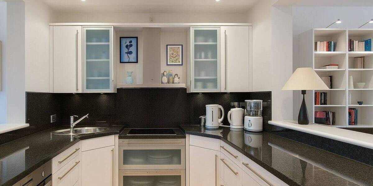 Repräsentatives Wohn- und Geschäftshaus aus der Gründerzeit in Krefeld-Uerdingen 1 zimmer