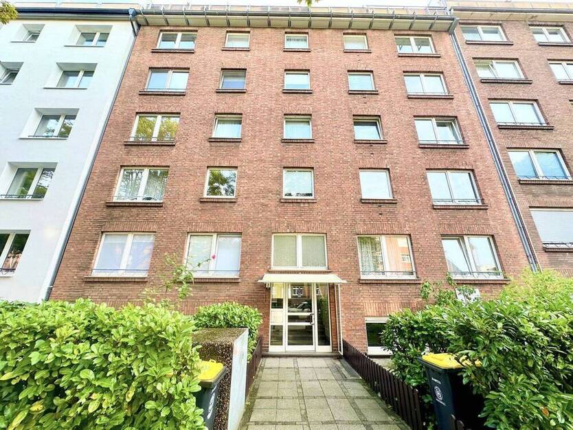 Neubauqualität: komplett revitalisierte 2,5-Zimmerwohnung im Herzen von Düsseldorf-Derendorf