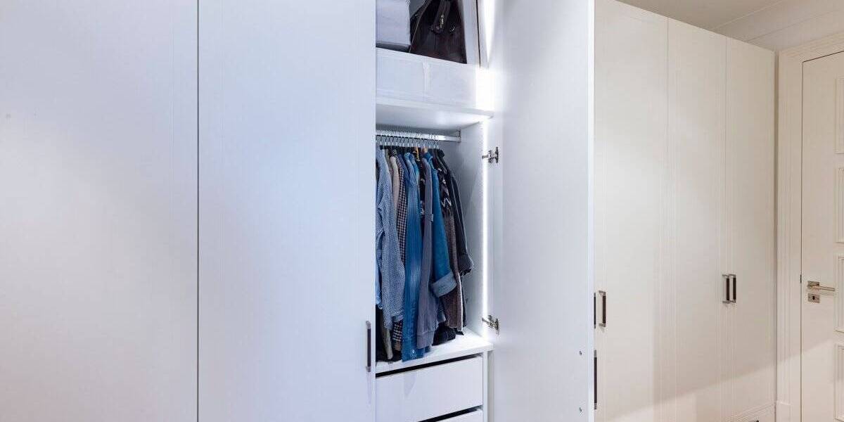 Etagenwohnung Düsseldorf / Stockum Stockum - 3 Zimmer, 157 m&sup2;, 1.490.000&euro; | Angebot:24115491