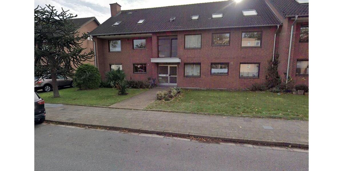 modernisierte 3,5-Zimmer-Dachgeschosswohnung Wohnung inkl Stellpl 3.5 zimmer