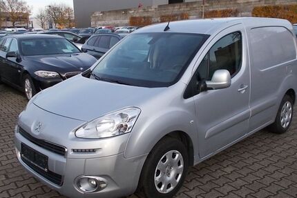 Peugeot Partner 107.098 km 6.900 &euro; Willich 47877