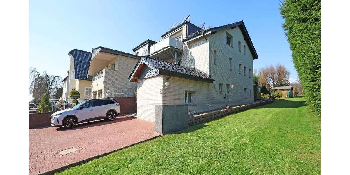 Etagenwohnung Solingen Central - 3 Zimmer, 130 m&sup2;, 400.000&euro; | Angebot:26196786