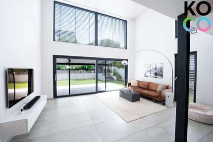 Haus zum Kaufen in Solingen 995.000 € 159.28 m² 4 zimmer