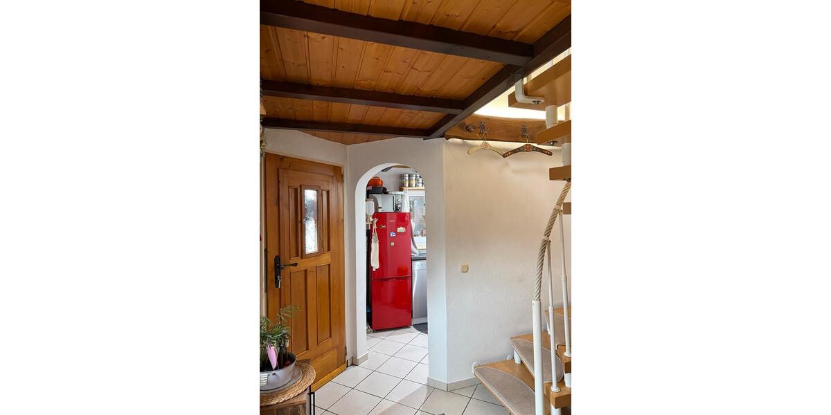 Liebevoll gepflegte bergische Doppelhaushälfte mit großem Garten 3 zimmer