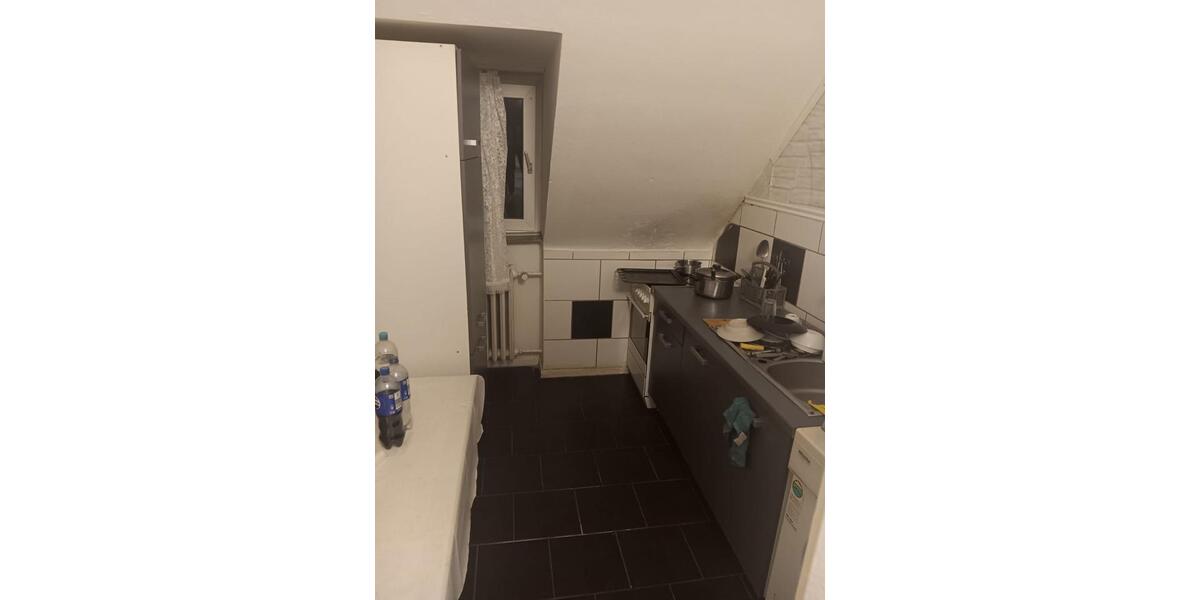 Dachgeschoßwohnung Mönchengladbach Süd - 4 Zimmer, 89 m&sup2;, 139.000&euro; | Angebot:25367704