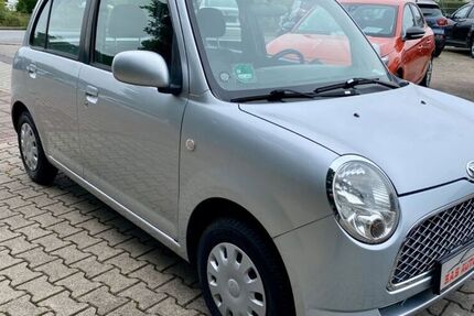 Daihatsu TREVIS