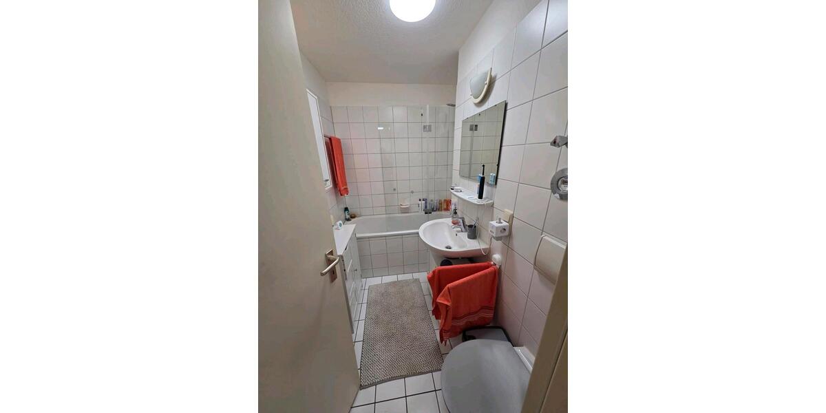 Dachgeschoßwohnung Willich - 2 Zimmer, 45 m&sup2;, 602&euro; | Angebot:25782616
