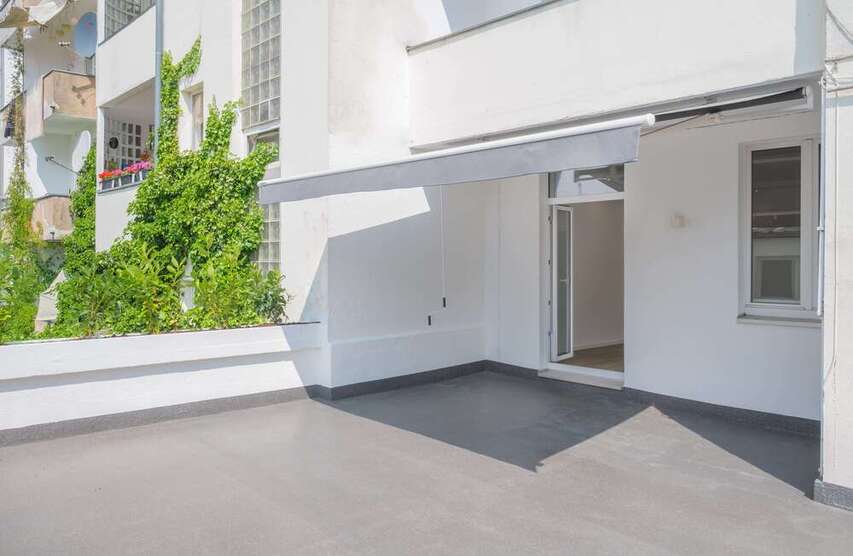 Wohnung zum Kaufen in Düsseldorf 698.000 € 124.05 m²
